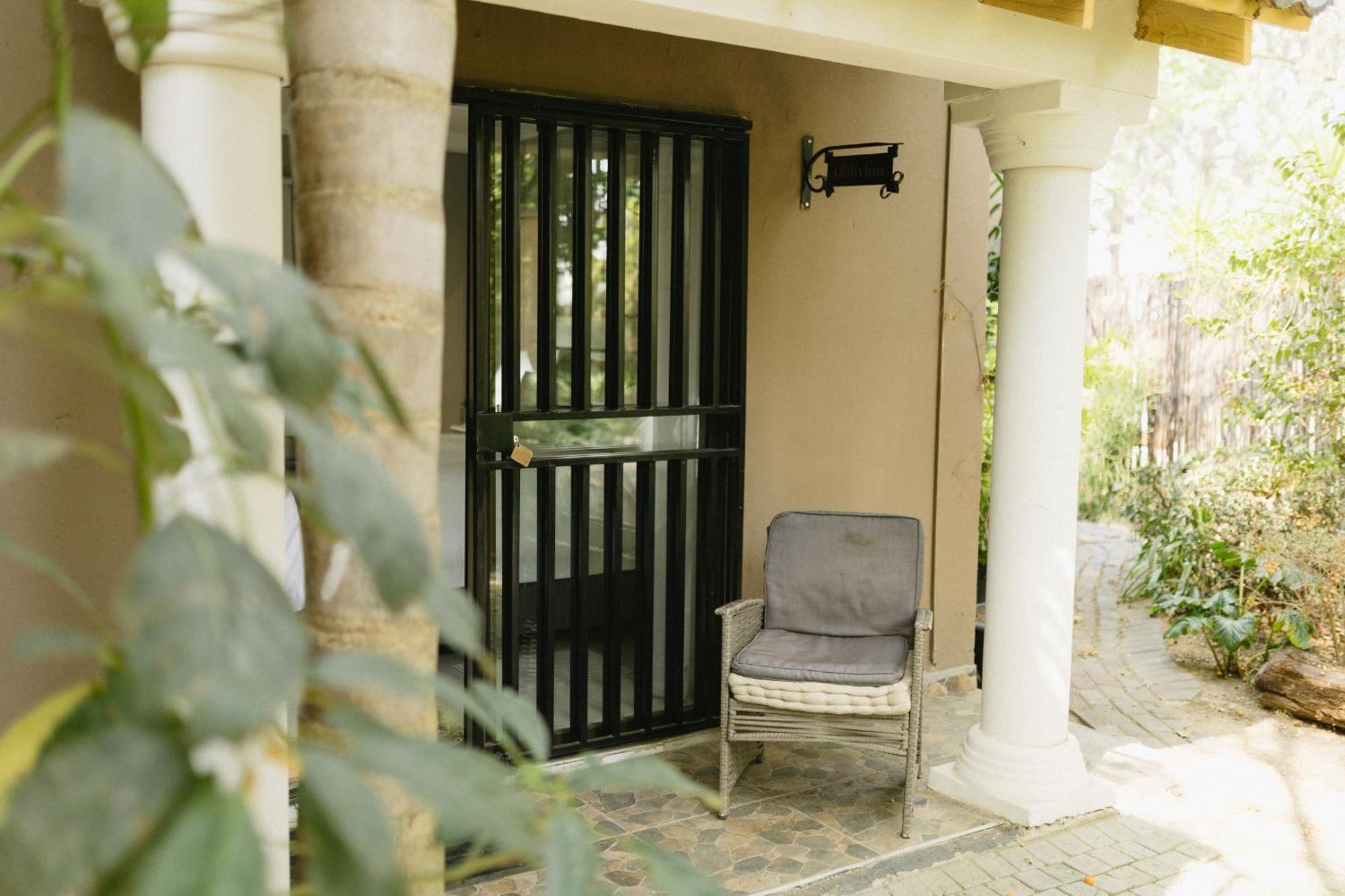 Meraki Country Manor แลนเซอเรีย ภายนอก รูปภาพ
