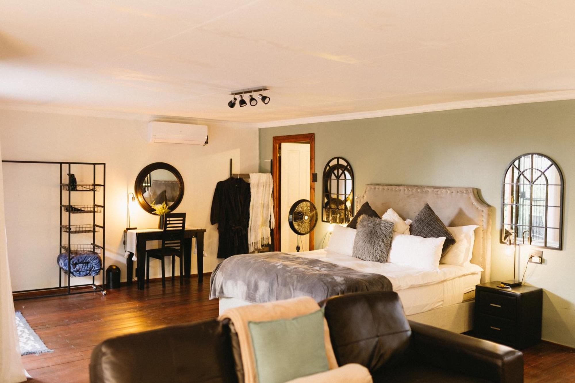 Meraki Country Manor แลนเซอเรีย ภายนอก รูปภาพ