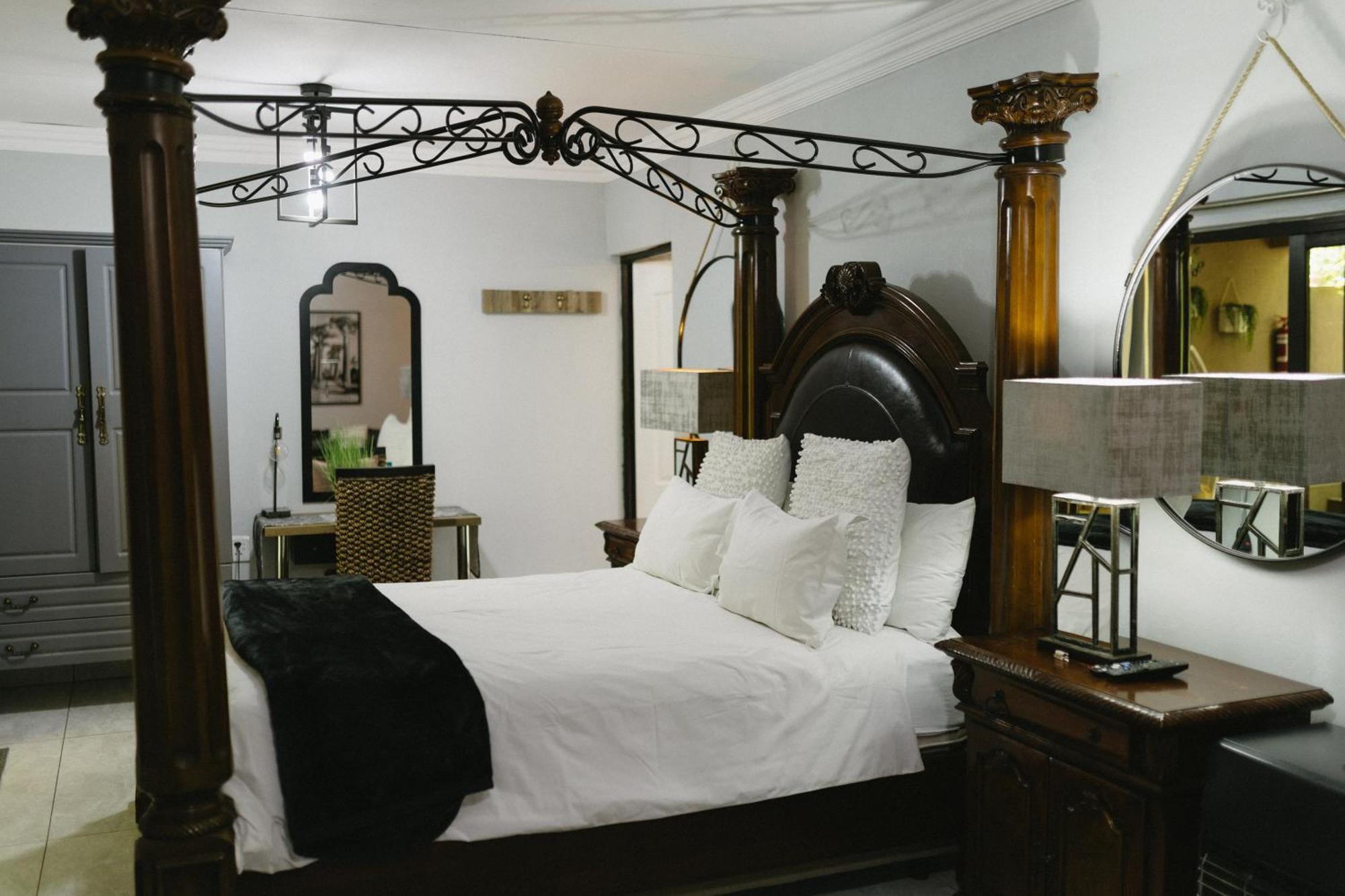 Meraki Country Manor แลนเซอเรีย ภายนอก รูปภาพ